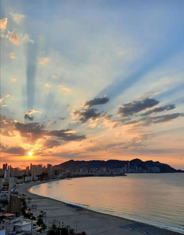 Cielo De Poniente Apartment Бенидорм Екстериор снимка